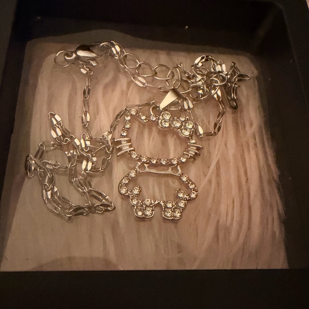 Hello Kitty accessory set - Picture 6 of 10